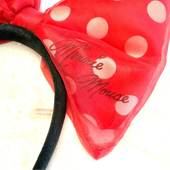 Authentic Tokyo Disney Resort Japan Minnie Mouse Ears Headband Big Bow Dots red - Picture 2 of 5
